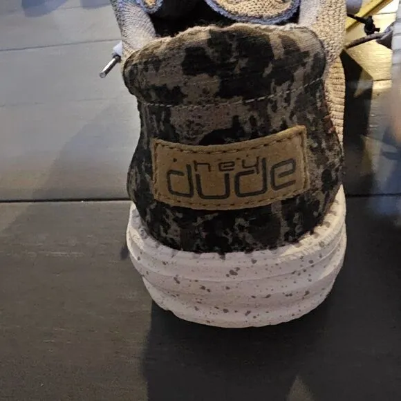 Hey Dude Men's Sand Dune Camo Wally Stretch Moc Shoes Size 8