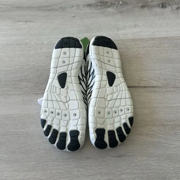Hike Footwear Lorax Pro Barefoot Shoes Unisex White Men 6/6.5 Women 8/8.5 NWT