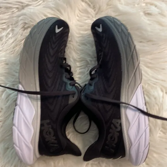 HOKA AHARI Black and Gray Running Shoes size 10B Black excellent condition