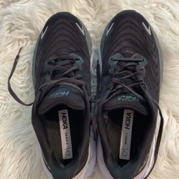 HOKA AHARI Black and Gray Running Shoes size 10B Black excellent condition