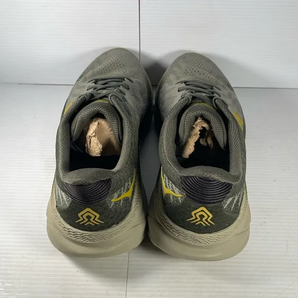 Hoka Challenger ATR 7