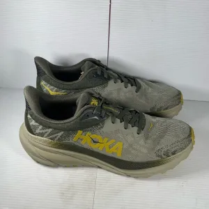 Hoka Challenger ATR 7