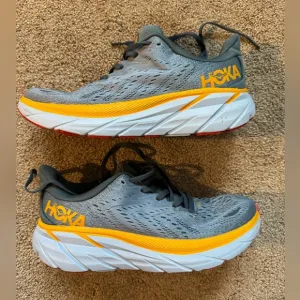 Hoka CLIFTON 8 (size 8.5) Gray and Yellow Running Shoes