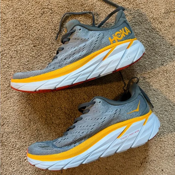 Hoka CLIFTON 8 (size 8.5) Gray and Yellow Running Shoes