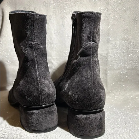 Homers Artisan sz 38.5 Elegant Gray Women's Ankle Boots