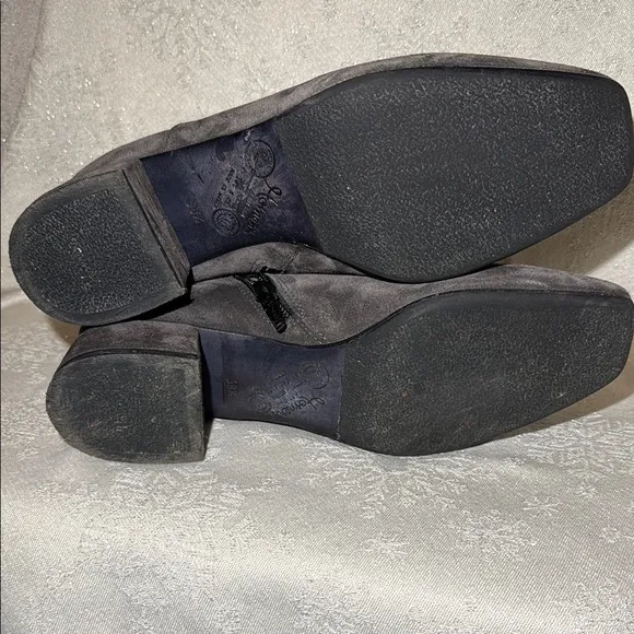 Homers Artisan sz 38.5 Elegant Gray Women's Ankle Boots