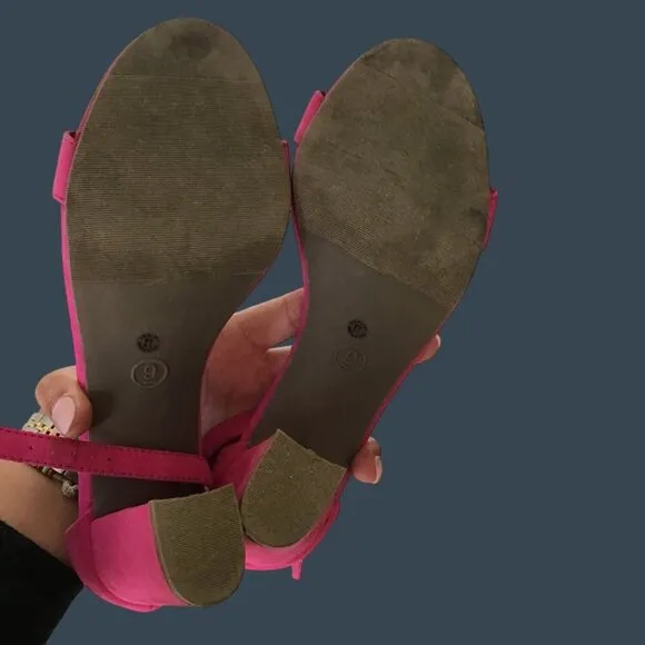 Hot Pink Suede Ankle Strap Block Heel Sandals Womens Size 9