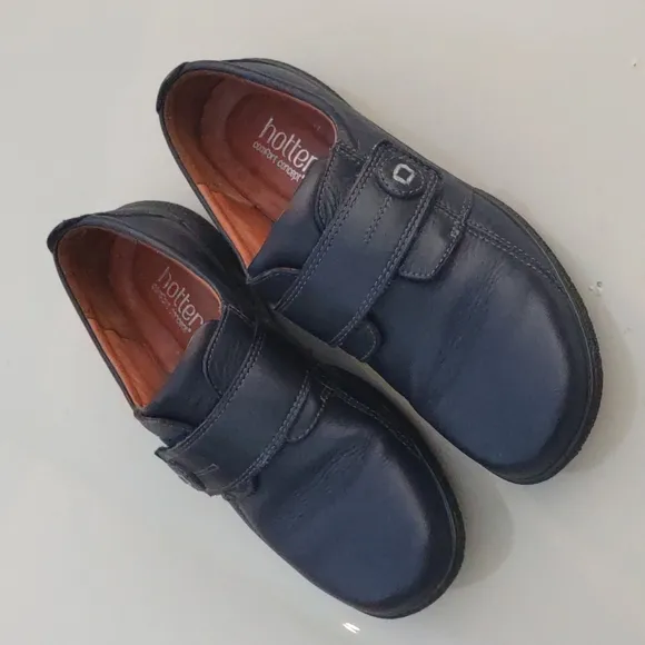 Hotter® (BRITAN )Sugar HOTTER –Navy) Lightweight Casual Shoes