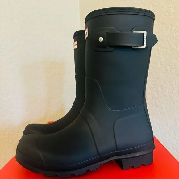 HUNTER Men's Original Short Waterproof Rain Boot, Rubber Black, Size 12, NWT