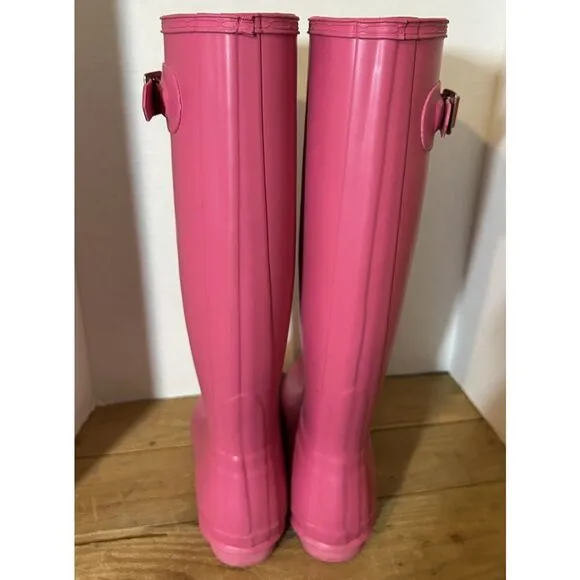 Hunter Original Tall Gloss Rain Boots | Women’s Size 8 | Bright Pink |