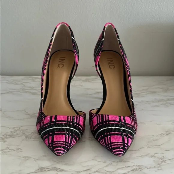 INC Stylish Kenjay65 Fuschia and Black Plaid Women's Heels size 10.5 EUC