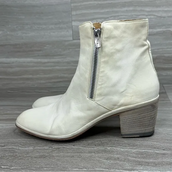 I.N.K. Block Heel Ankle Side Zip Cream Leather Boots EU 39 US  8