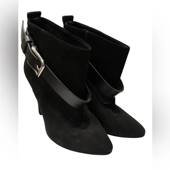 IRO Black Heeled Boots with Sleek Design