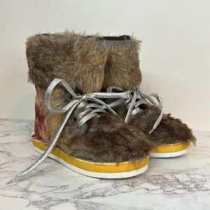 Irregular Choice Star Wars Chewbacca Boots 39