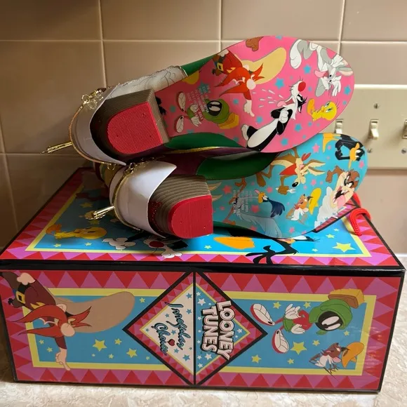 IRREGULAR CHOICE X LOONEY TUNES BEEP! BEEP! COWBOY BOOTS Size 9 NEW IN BOX