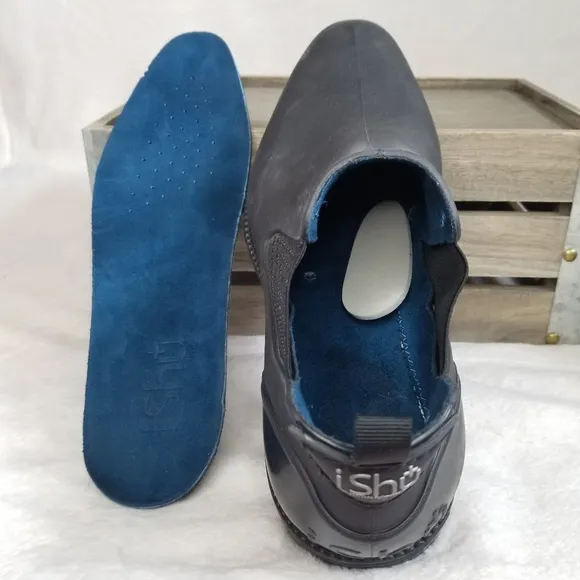 Ishu Mens Ankle Black Rain boots Sz 9 Rubber ITALY Waterproof Shoes