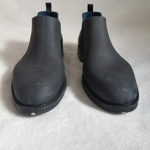Ishu Mens Ankle Black Rain boots Sz 9 Rubber ITALY Waterproof Shoes
