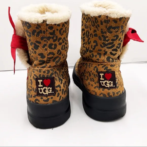 {I❤UGG} Leopard Print Bootie