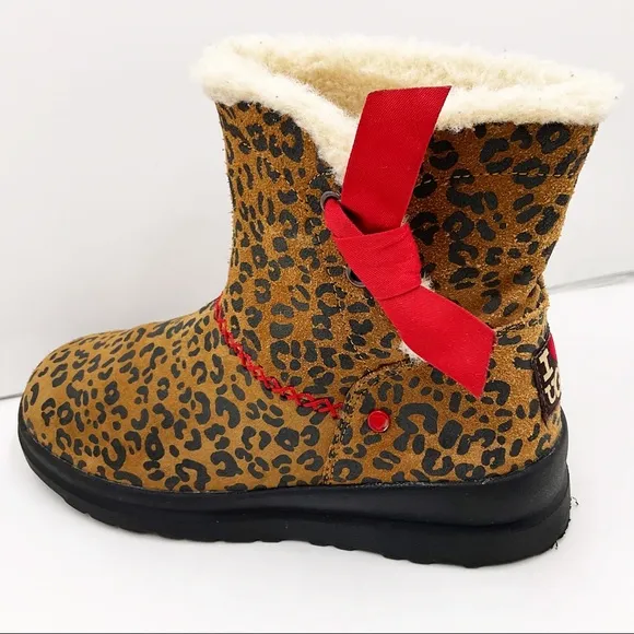 {I❤UGG} Leopard Print Bootie