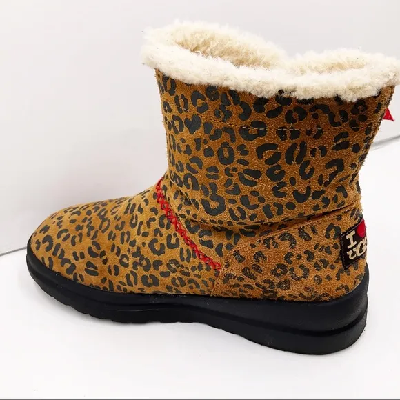 {I❤UGG} Leopard Print Bootie