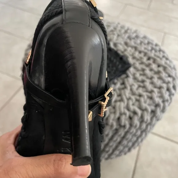 IVY KIRSHNER Black Leather Rope Calf Hair Trim Ankle Boots Size 8.5