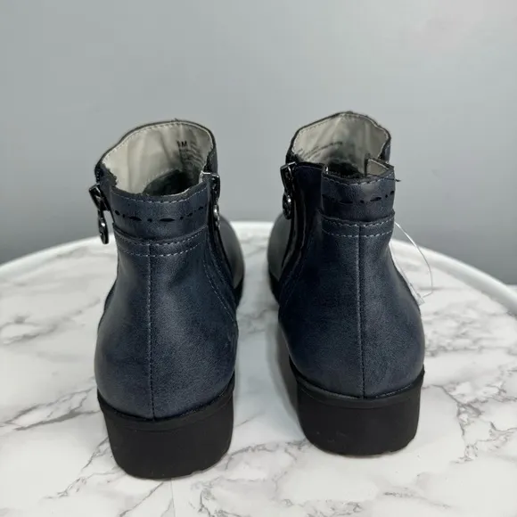 J Sport Women’s Ankle Boots sz 9 NEW Display Item # H867