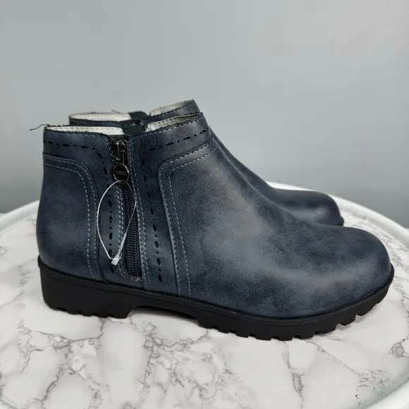J Sport Women’s Ankle Boots sz 9 NEW Display Item # H867