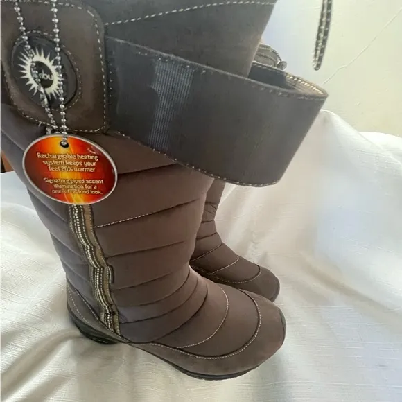 Jambu Women’s Boots - 8 NWOT (Never Worn)