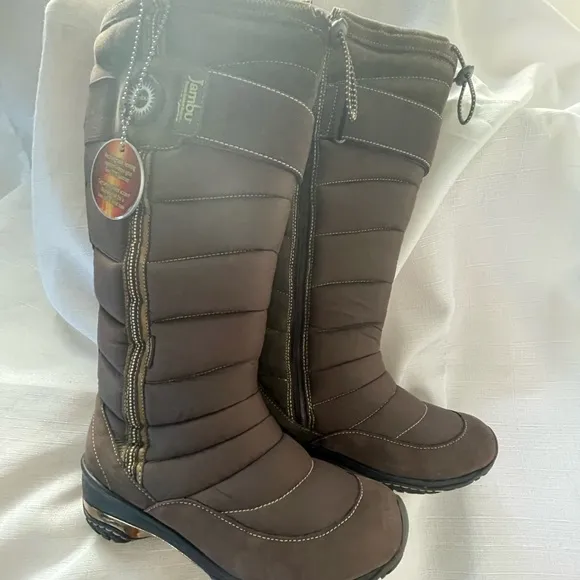 Jambu Women’s Boots - 8 NWOT (Never Worn)