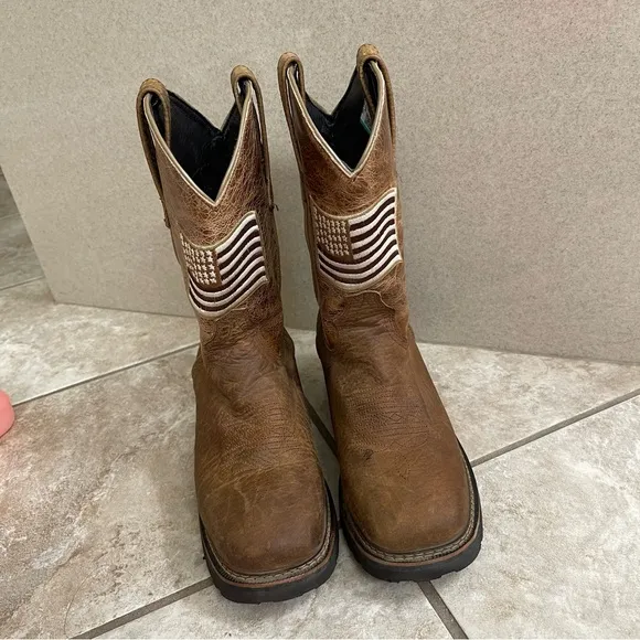 JB Dillon Brown Squared Toed Men's Boots w/American Flag Size 7D COWBOY EUC