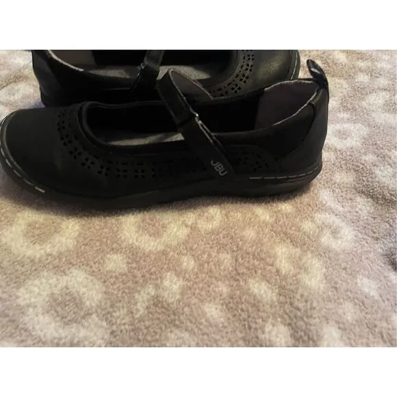 JBU by Jambu Womens Black Vegan Leather Perforated Mary Jane Shoes Size 7.5M