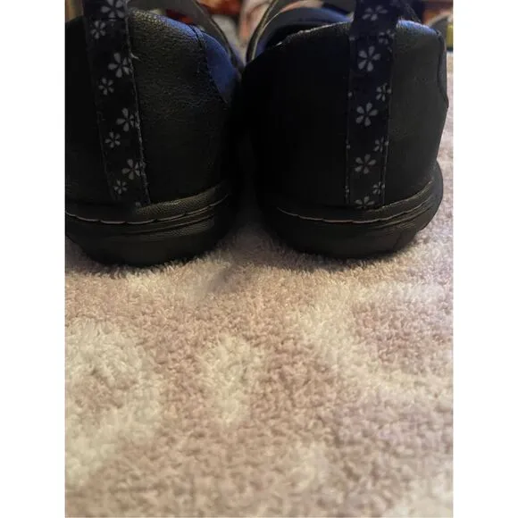 JBU by Jambu Womens Black Vegan Leather Perforated Mary Jane Shoes Size 7.5M