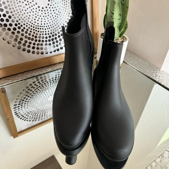 J.Crew Mercantile Chelsea Rain Boots Women’s Black Size 10