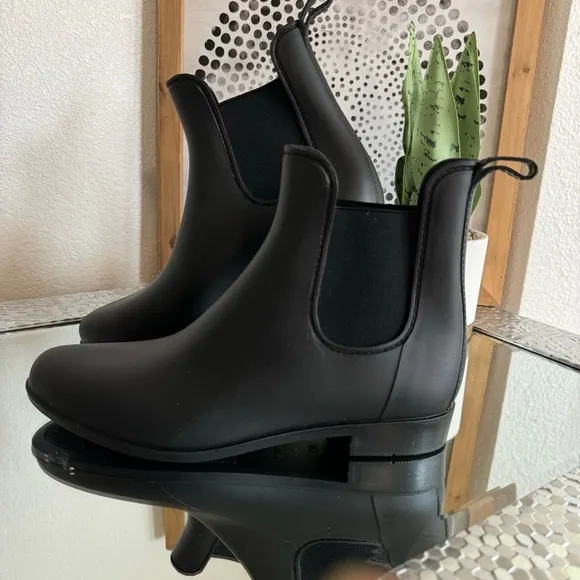 J.Crew Mercantile Chelsea Rain Boots Women’s Black Size 10