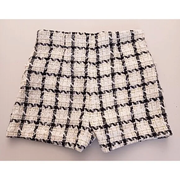 Jealous Tomato Nubby Tweed High Waist Mini Shorts Ivory Blk Gold Threads Sz S