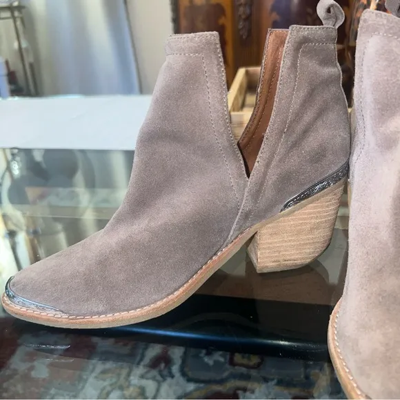 Jeffery Campbell ankle boots, size 38