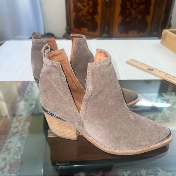 Jeffery Campbell ankle boots, size 38