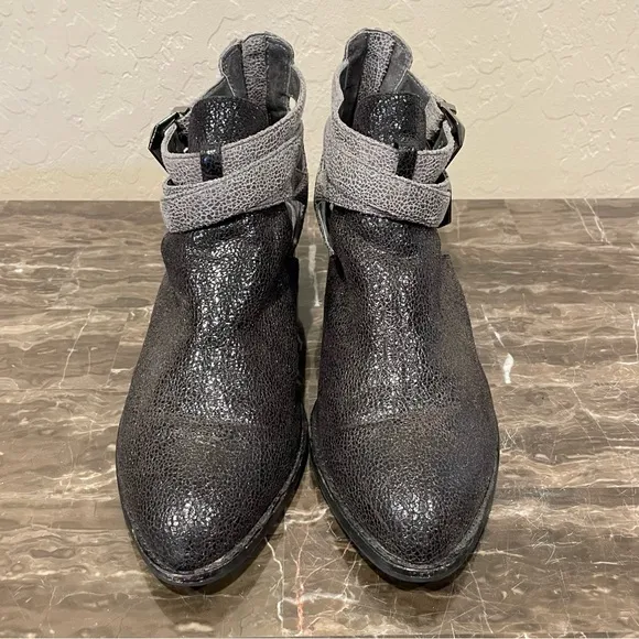 Jeffrey Campbell Everly Two-toned Leather Ankle Boots