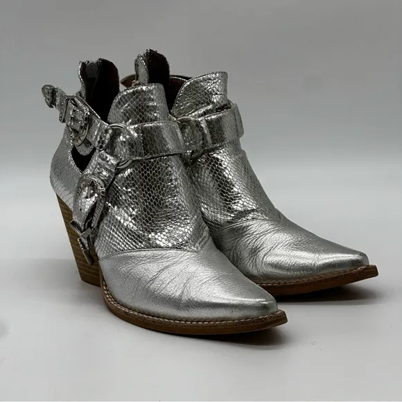 Jeffrey Campbell Free People Ankle Boots. Size 8