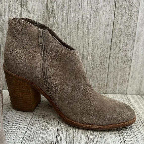 Jeffrey Campbell Kamet 2 ankle Boots
