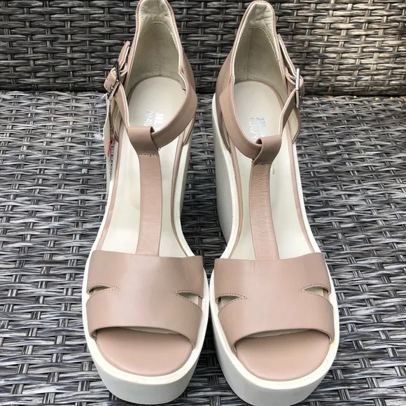 Jil Sander Leather Platform Wedge T-Strap Sandals, Size 39EU