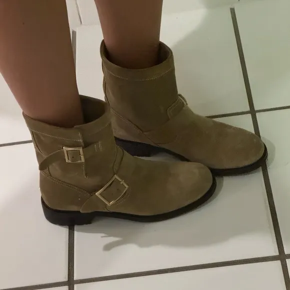 Jimmy Choo Tan Suede Ankle Boots in 39