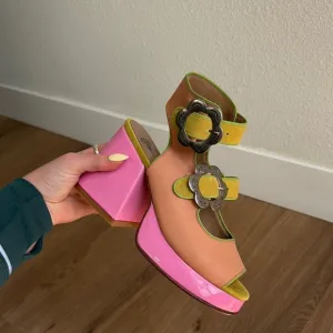 John Fluevog Stylish Pink and Tan Women's Sandals