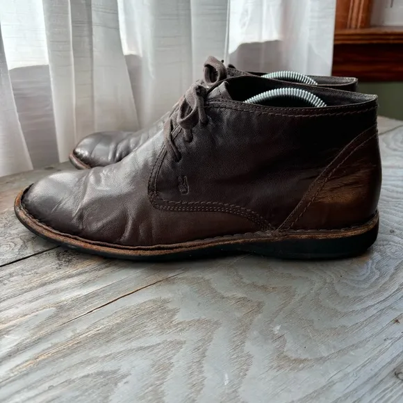 John Varvatos brown leather ankle boots | size 10
