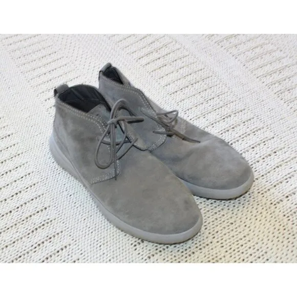 Johnnie O Chill Chukka men's Suede leather Shoes 8M Grey Size Ankle Boots