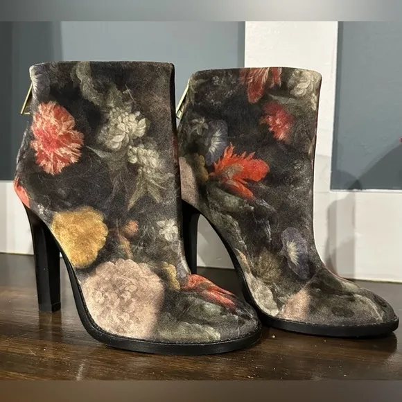 Joie ankle boots