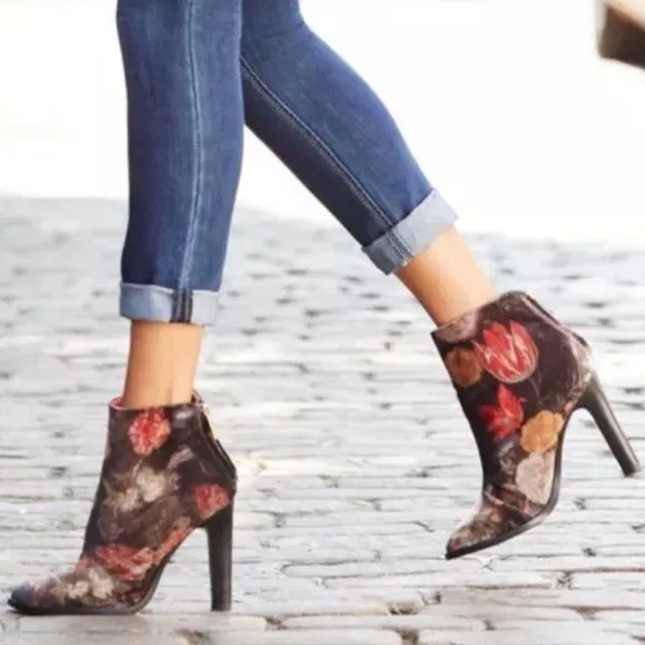 Joie ankle boots