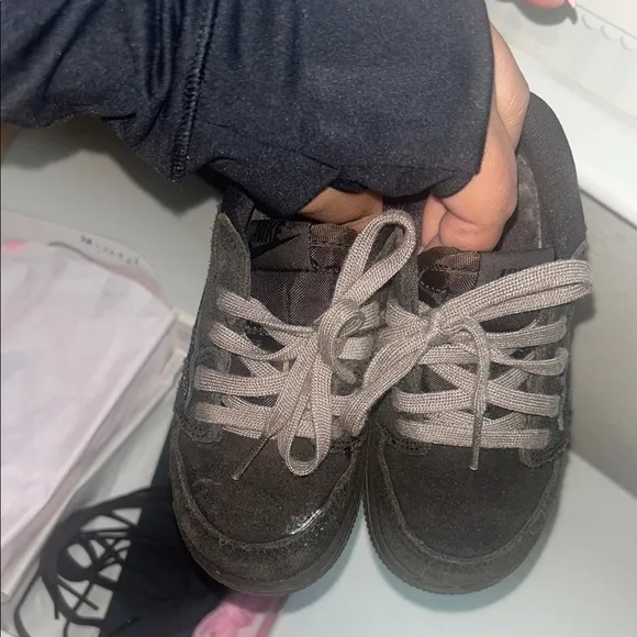 Jordan 1 Low OG TD 'Velvet Brown' Kids Shoes
