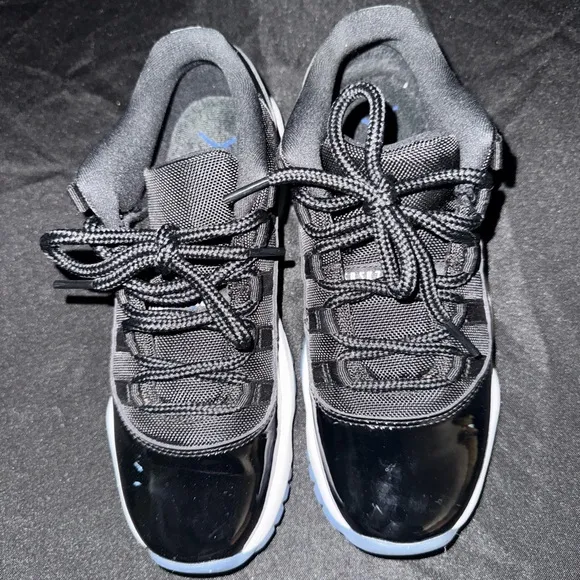 Jordan Kids Shoes Black and White