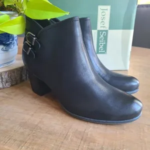 Josef Seibel Britney 47 Leather Ankle Booties Boots Black Womens Size 42 NEW